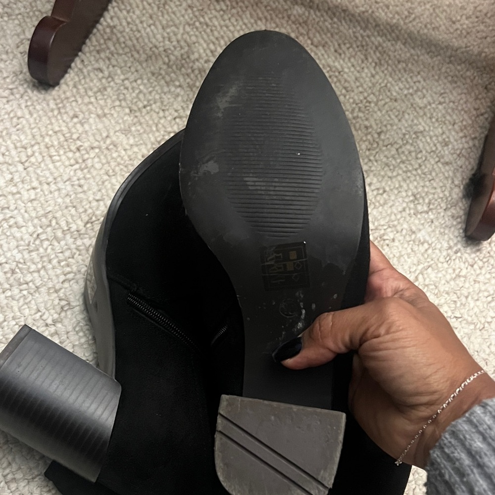 Market & Spruce Black Ankle Booties - Picture 5 of 9